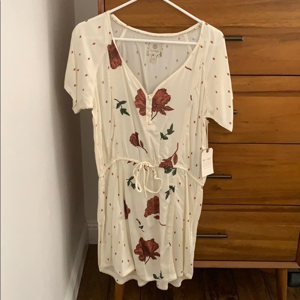 New Element Dress - Size Large (so pretty!)